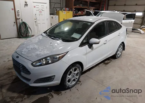 2015 Ford Fiesta Se z USA, uszkodzony, nr VIN 3FADP4BJ9FM175563